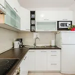 Apartman In 15377